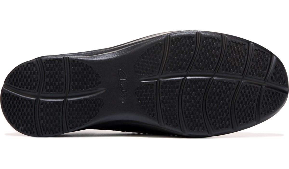 Clarks Men's Cotrell Step Medium/Wide Slip On | Famous Footwear