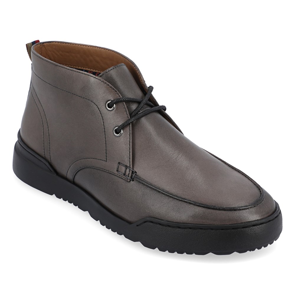 Men's moc toe chukka boots online