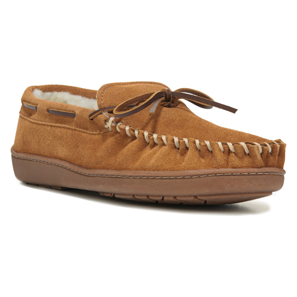 Minnetonka moccasins 2025 famous footwear