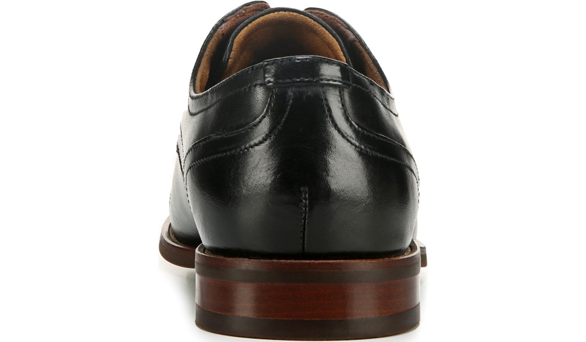 Florsheim Men's Rucci Medium/Wide Cap Toe Oxford | Famous Footwear