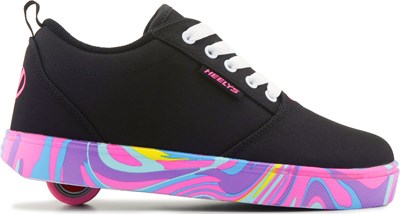 Famous hot sale footwear heelys