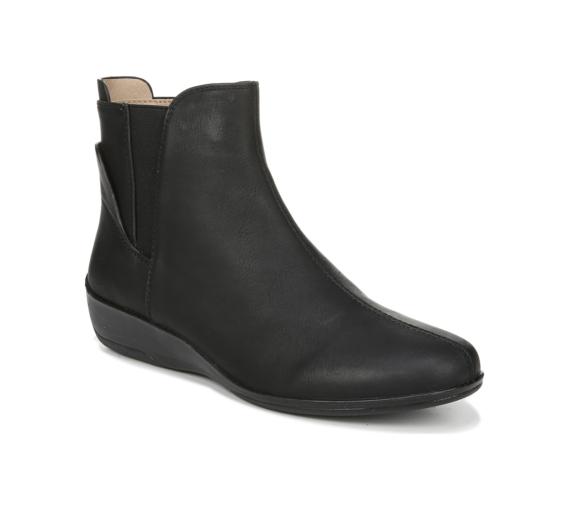 LifeStride Women's Izzy Medium/Wide Bootie | Famous Footwear