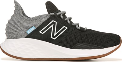stores that sell new balance sneakers
