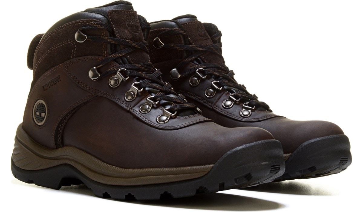 Romance compilar instalaciones Timberland Men's Flume Waterproof Medium/Wide Hiking Boot | Famous Footwear