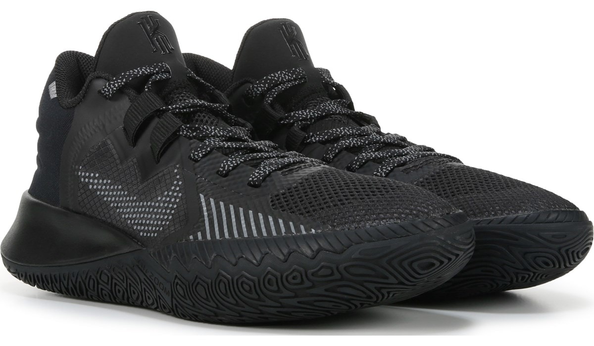 veneno sin embargo llevar a cabo Nike Kyrie Flytrap V Basketball Shoe | Famous Footwear