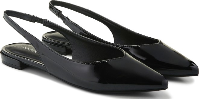 Spotlight on the Black Patent Leather Fiona Flat because she is really cute  and deserves it 🖤