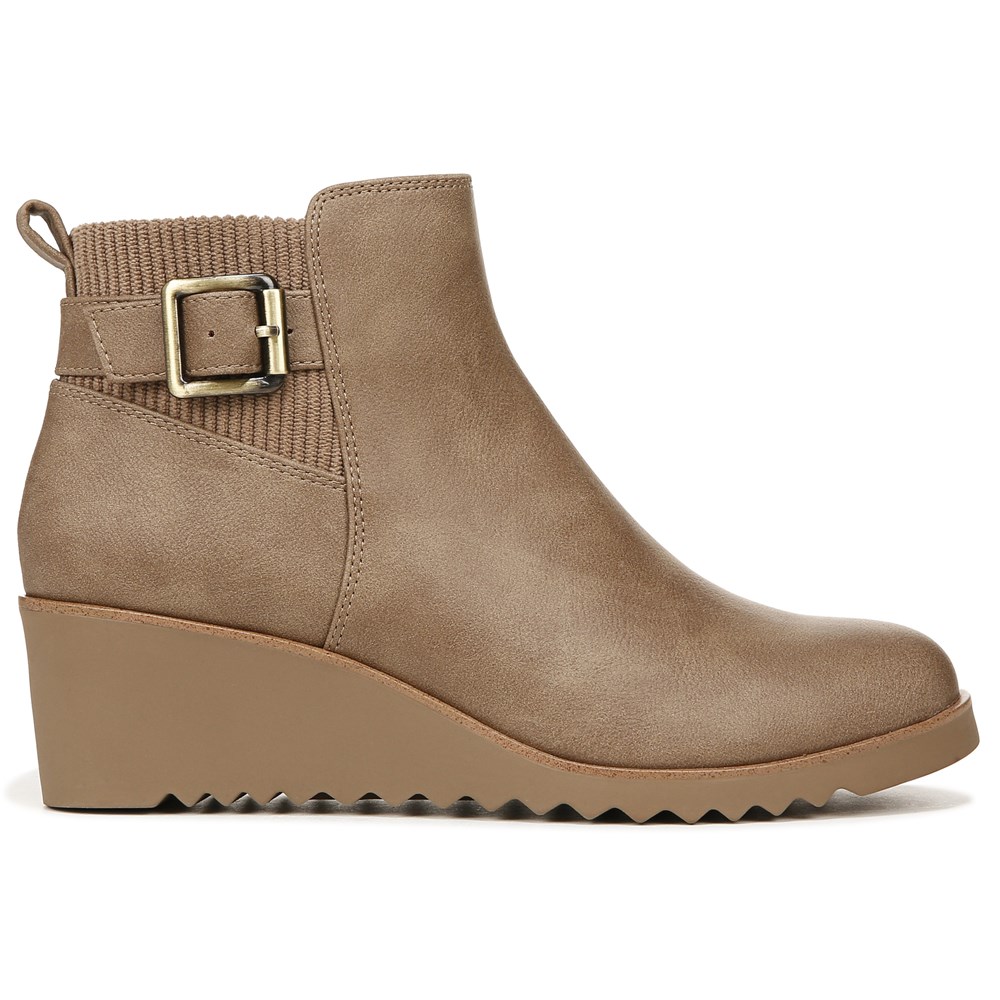 Wide fit wedge outlet ankle boots