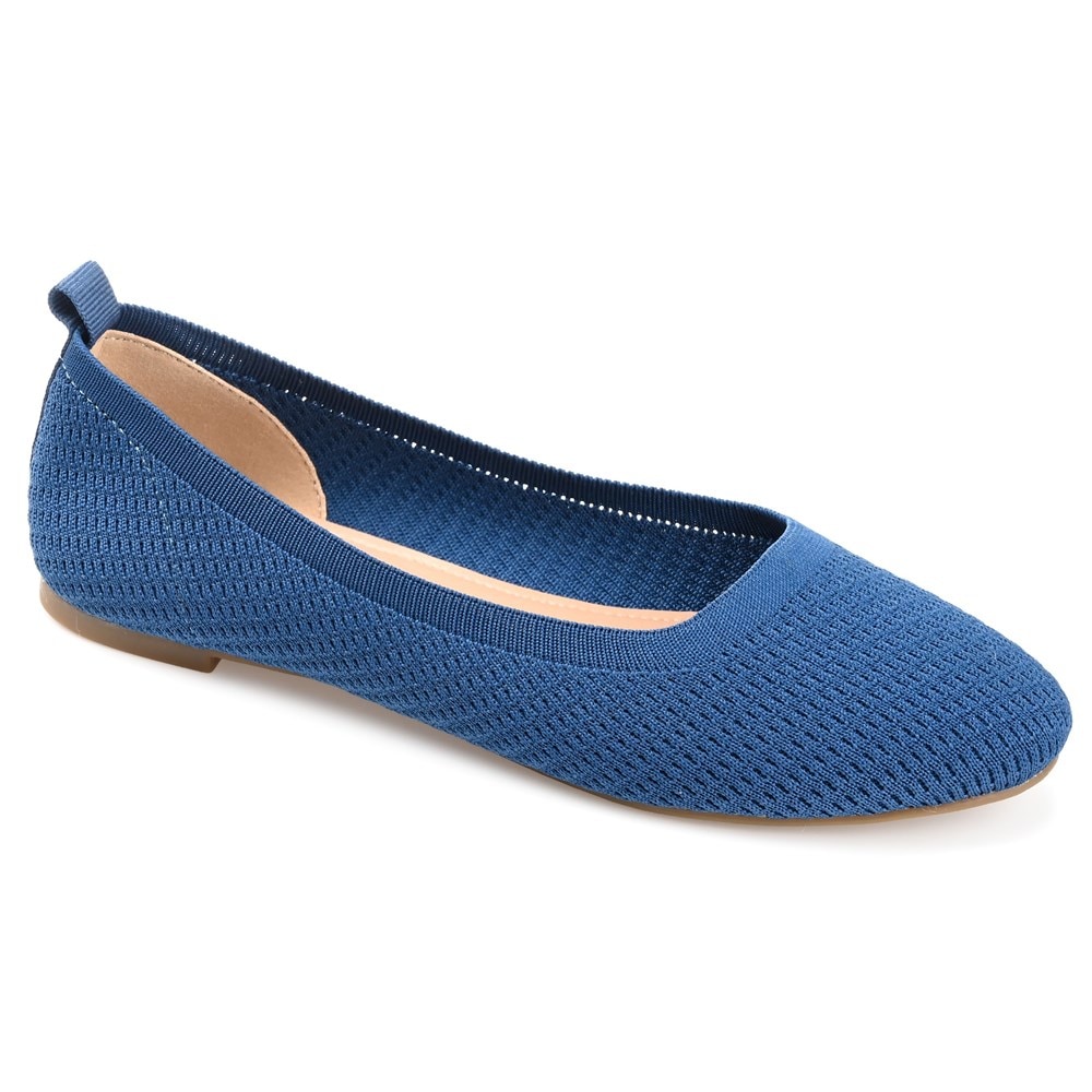 Narrow women's flats online