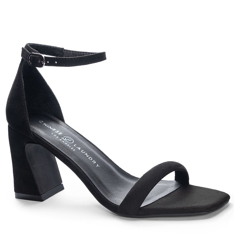 Chinese Laundry Women's Velma Block Heel Dress Sandals (Black) - Size 6.0 M