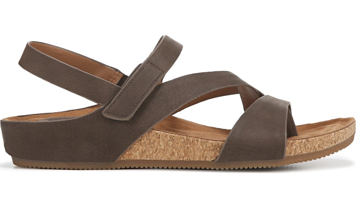 Eurosoft Women's Gianetta Footbed Sandal | Famous Footwear