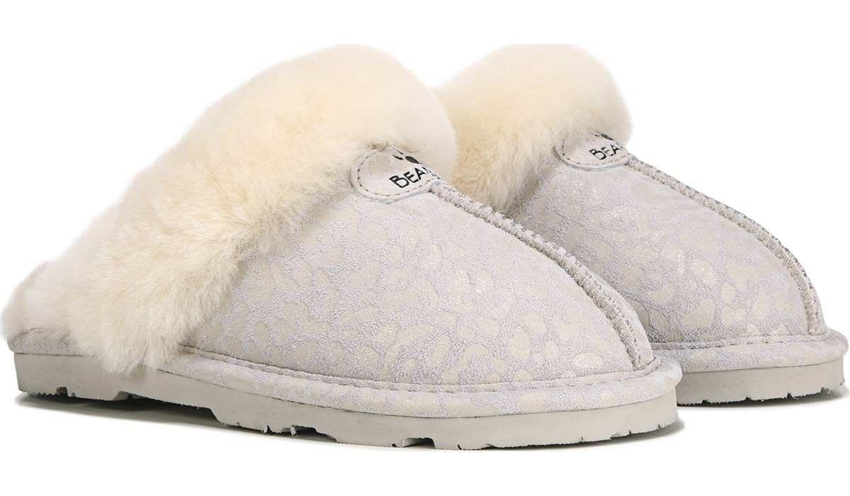 famous footwear ugg slippers