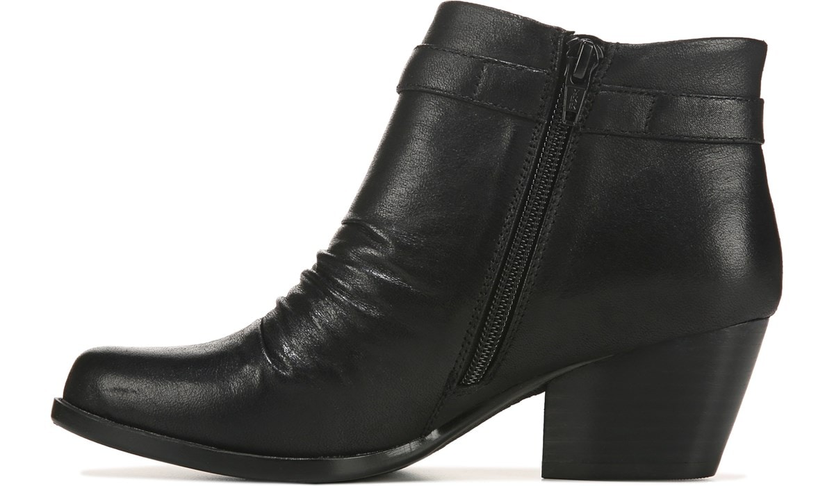 Baretraps Women's Rosslyn Bootie Black, Boots, Famous Footwear
