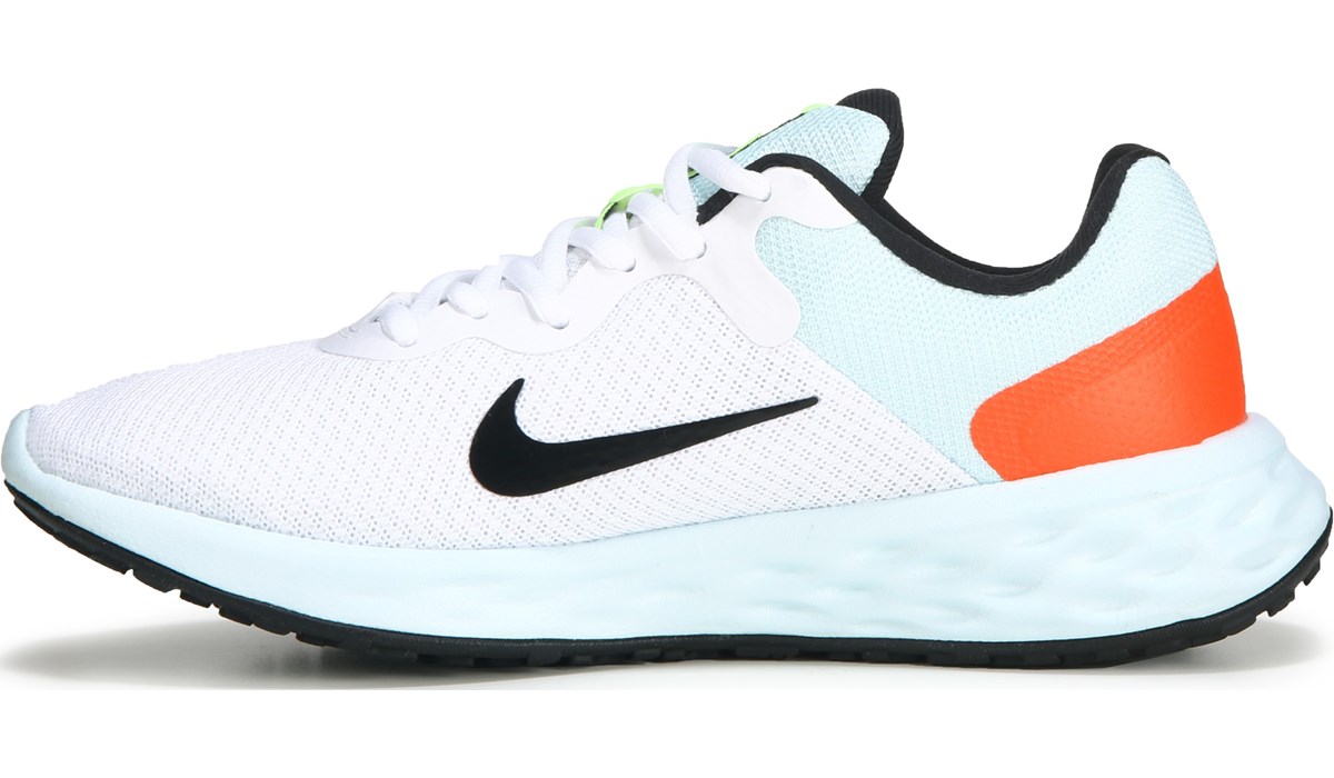 nike wide women's walking shoes