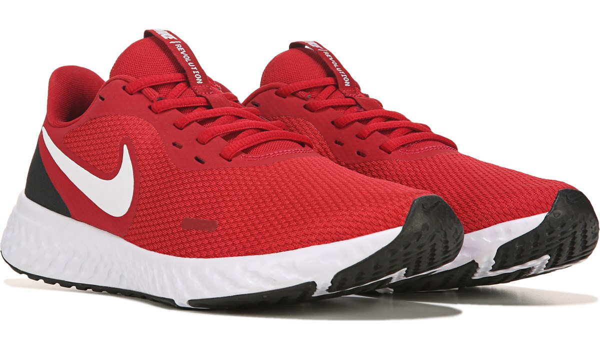 nike red sports shoes