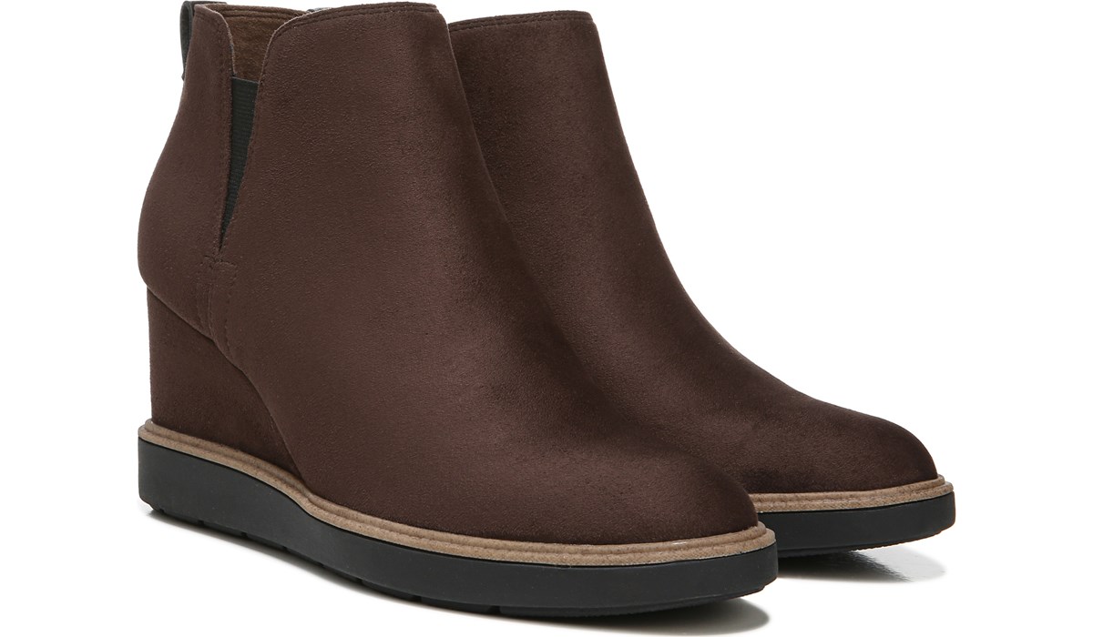 dr scholl's johnnie wedge boots